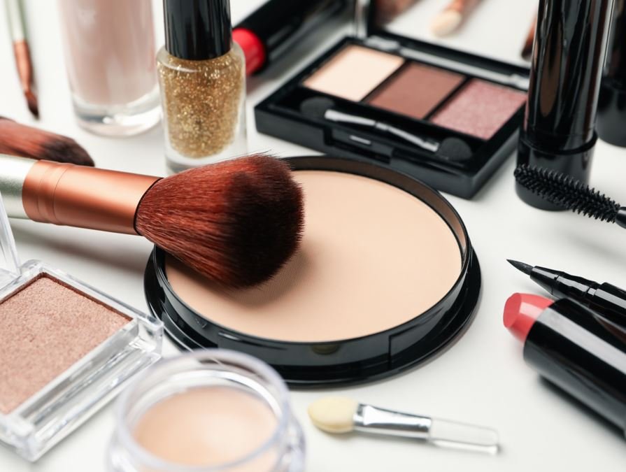 Why wear Vegan Makeup.