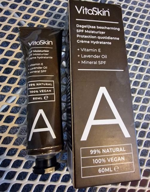 Vitamin A range - Vitaskin Daily Protect SPF 15 Moisturiser.